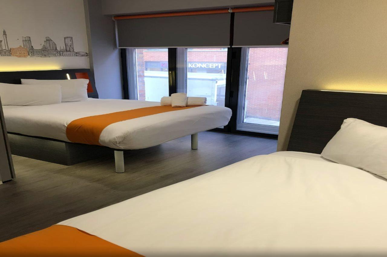 Easyhotel Birmingham Exterior photo