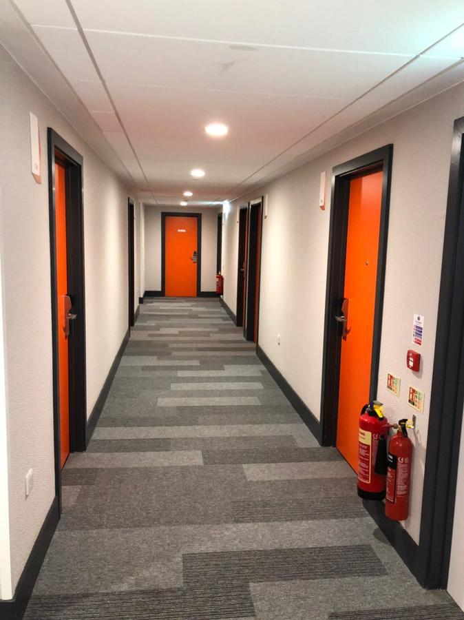 Easyhotel Birmingham Exterior photo